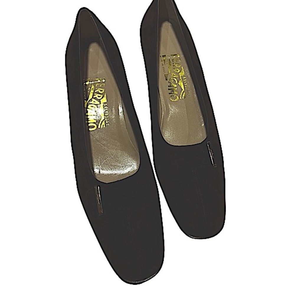 SALVATORE FERRAGAMO Luxe Brown Suede Block Heel Pumps Sz 8 $425 Chic Trendy